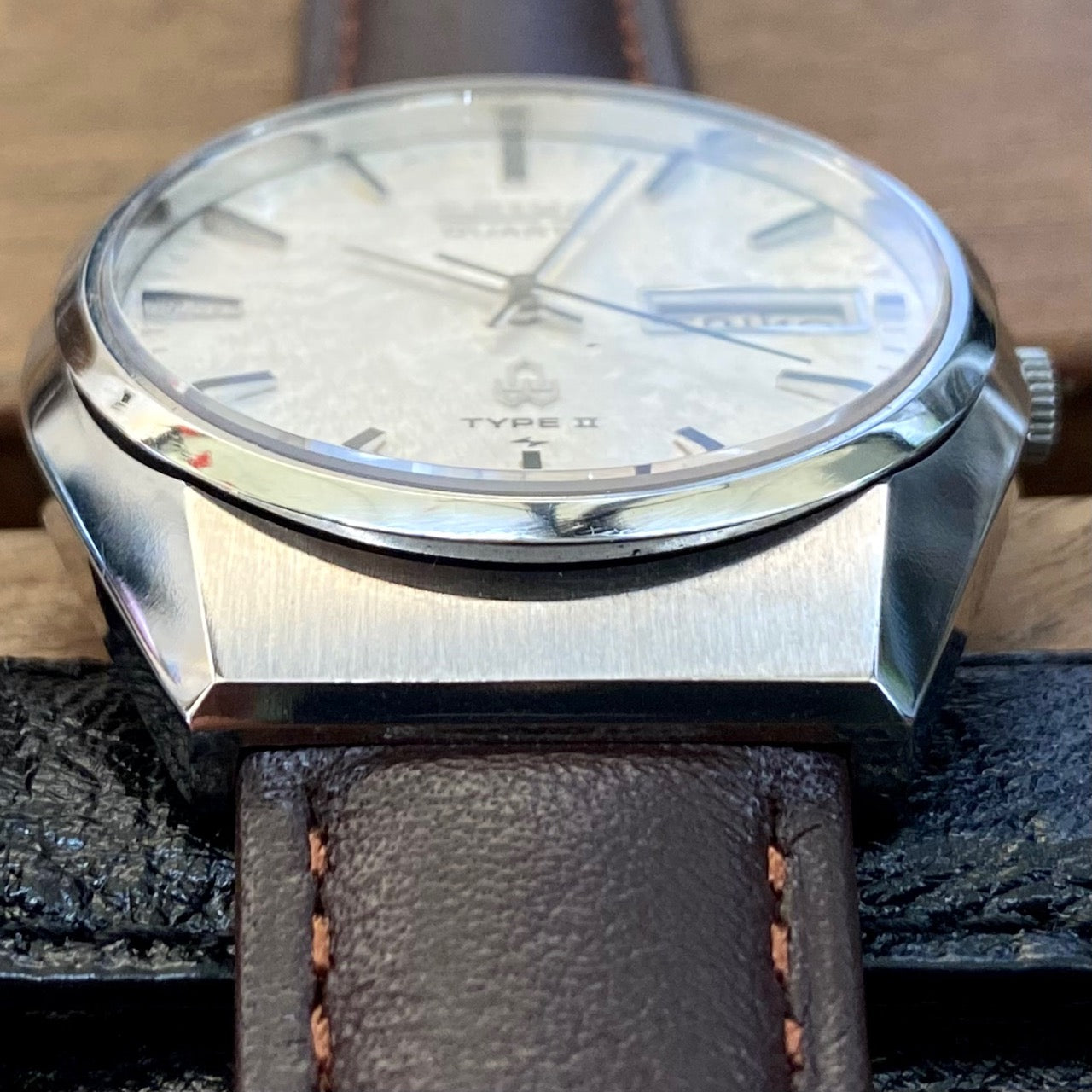 Rare Vintage Seiko Quartz 4336-8050 Type II Snowflake Patina, October 1977 UK VINTAGE WATCH LTD