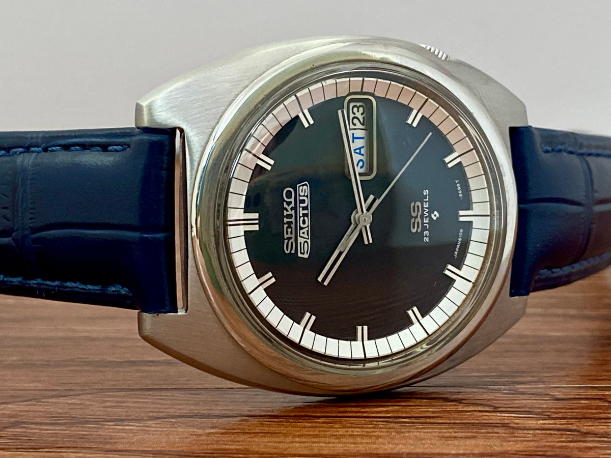 Vintage Seiko 5 Actus SS 6106-8420 Blue & White Dial, Serviced, December 1970