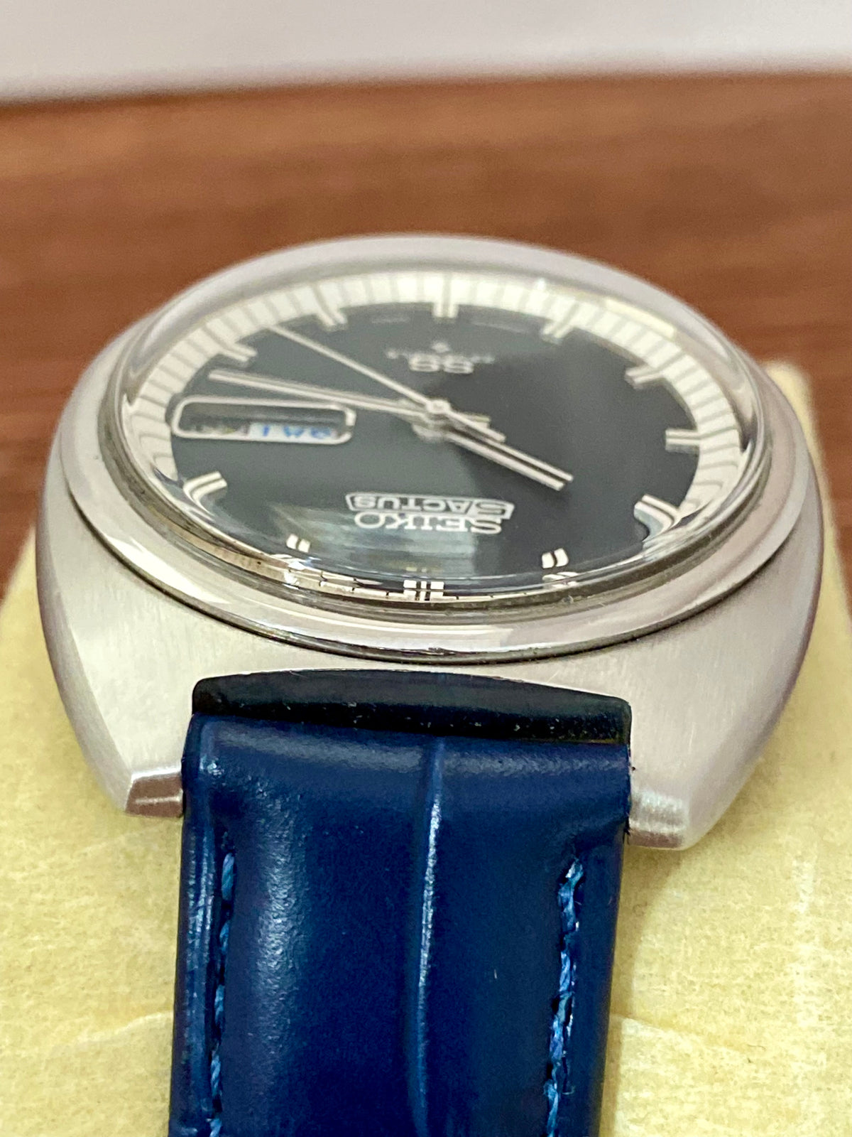 Vintage Seiko 5 Actus SS 6106-8420 Blue & White Dial, Serviced, December 1970