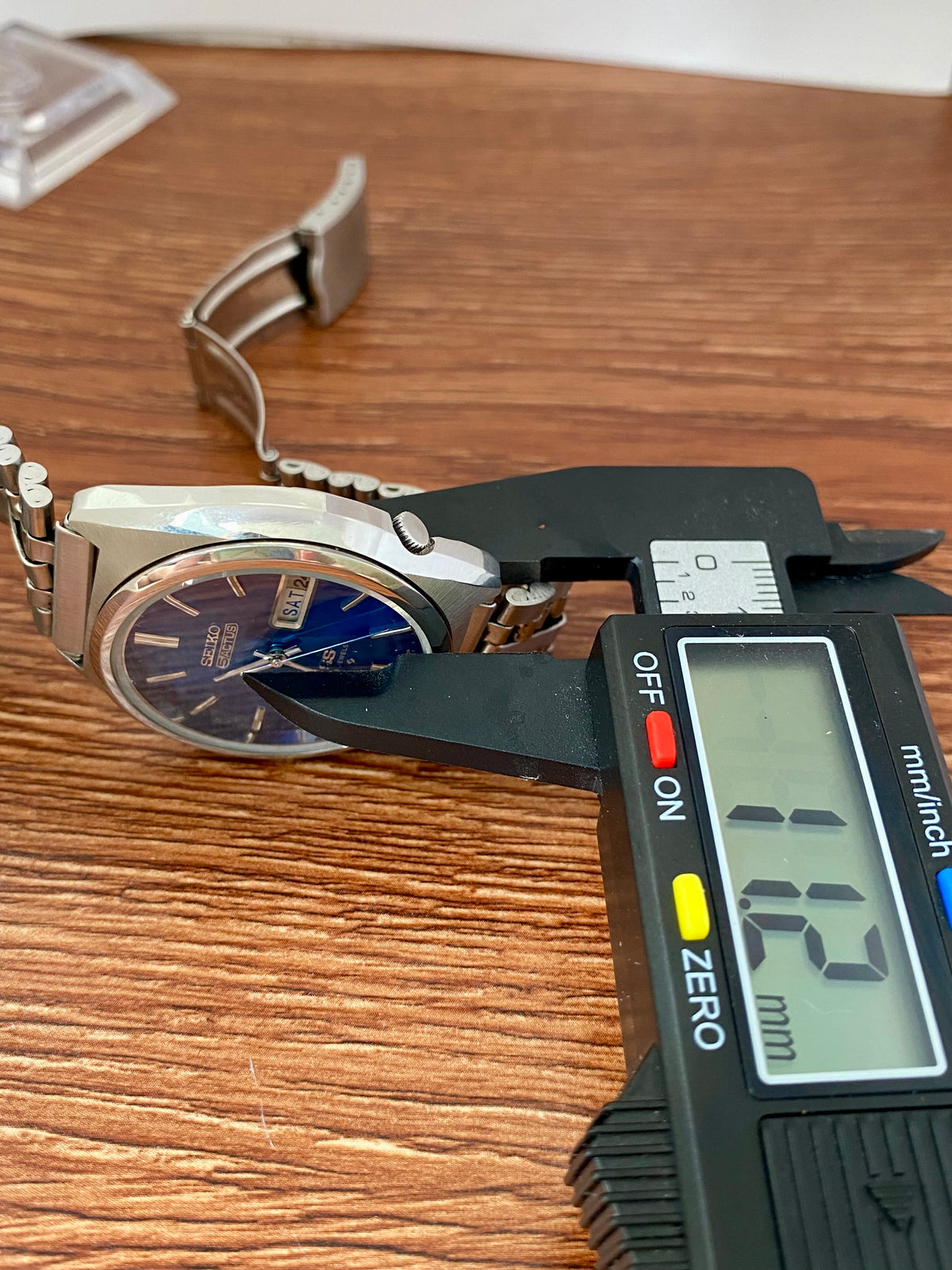 Seiko 5 Actus SS 6106-8670 Blue SERVICED Automatic, November 1975