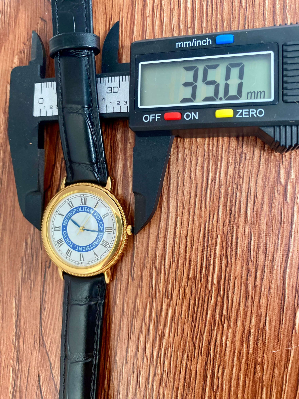 Vintage Seiko Quartz V701-2A70 Tokyo Police Department, February 1991