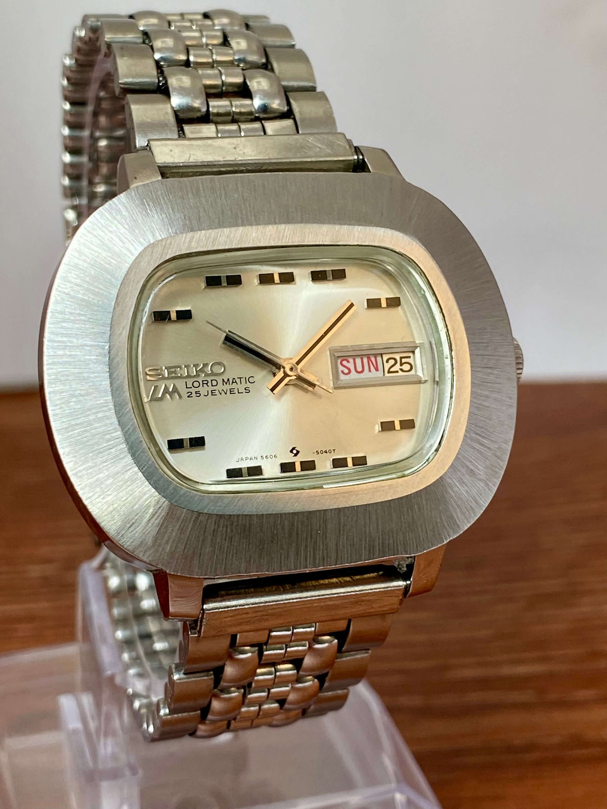 Vintage Seiko Lord Matic 5606-5010 Serviced TV Screen, July 1970