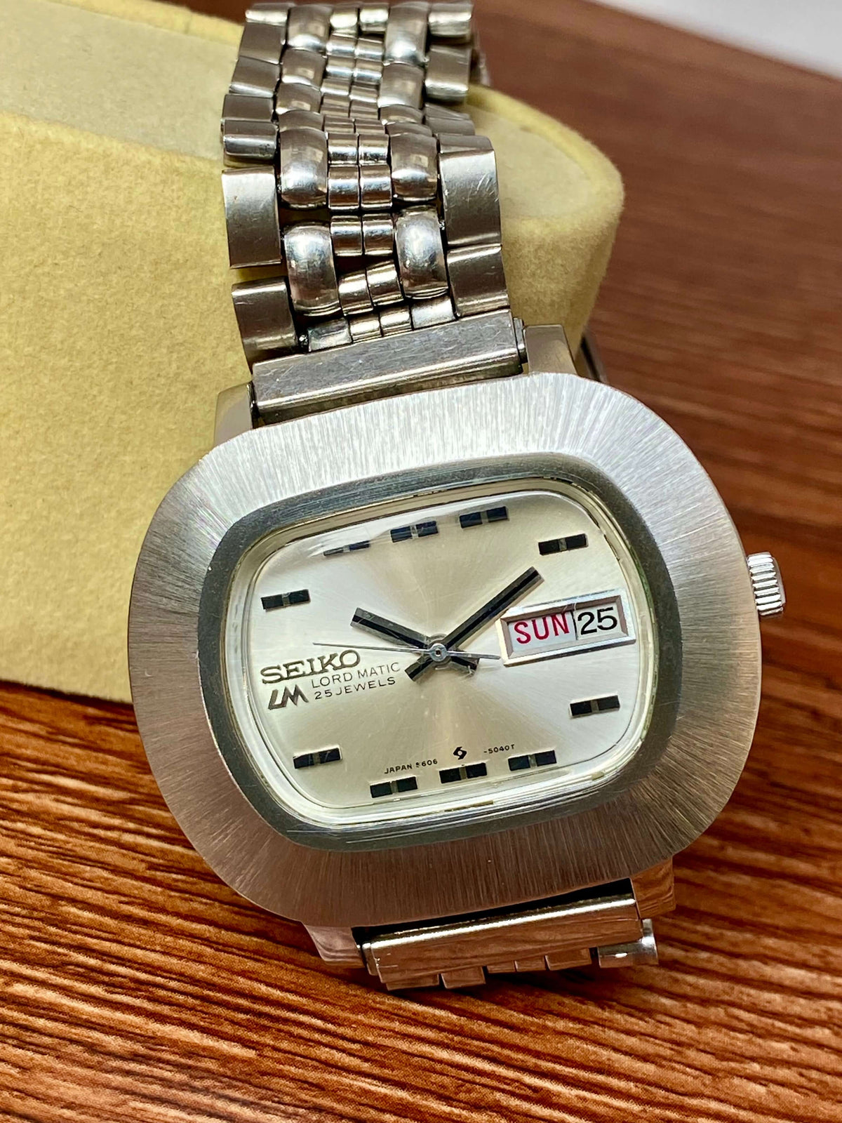 Vintage Seiko Lord Matic 5606-5010 Serviced TV Screen, July 1970