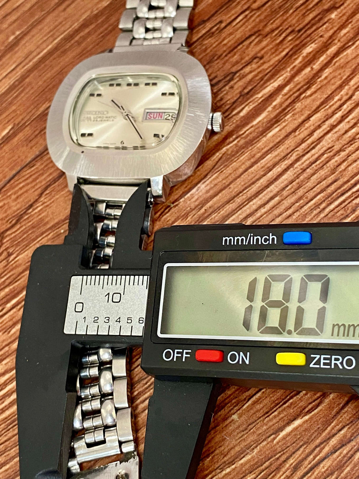 Vintage Seiko Lord Matic 5606-5010 Serviced TV Screen, July 1970