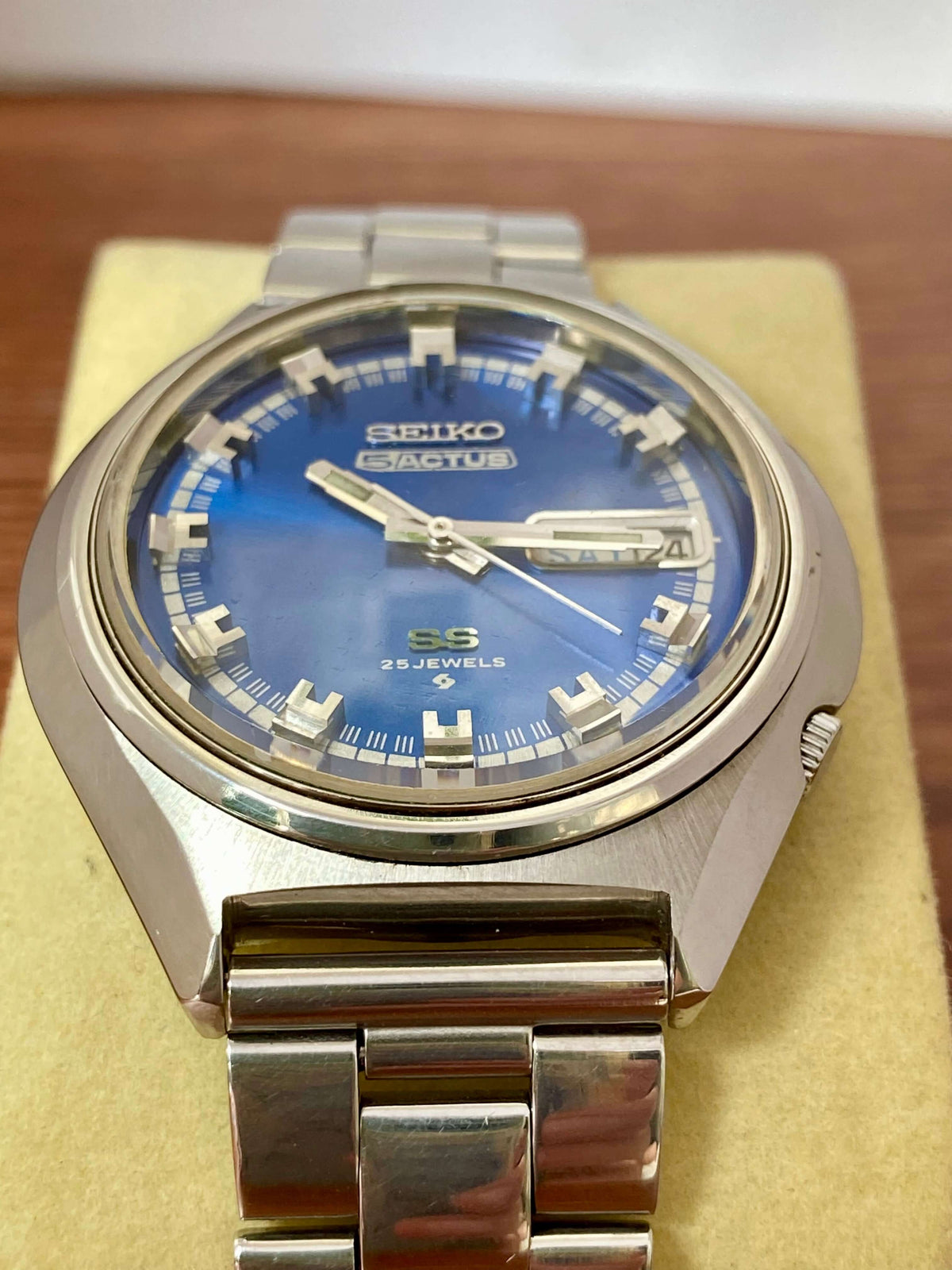 Seiko 5 Actus SS 6106-7580 Blue SERVICED Automatic, February 1973