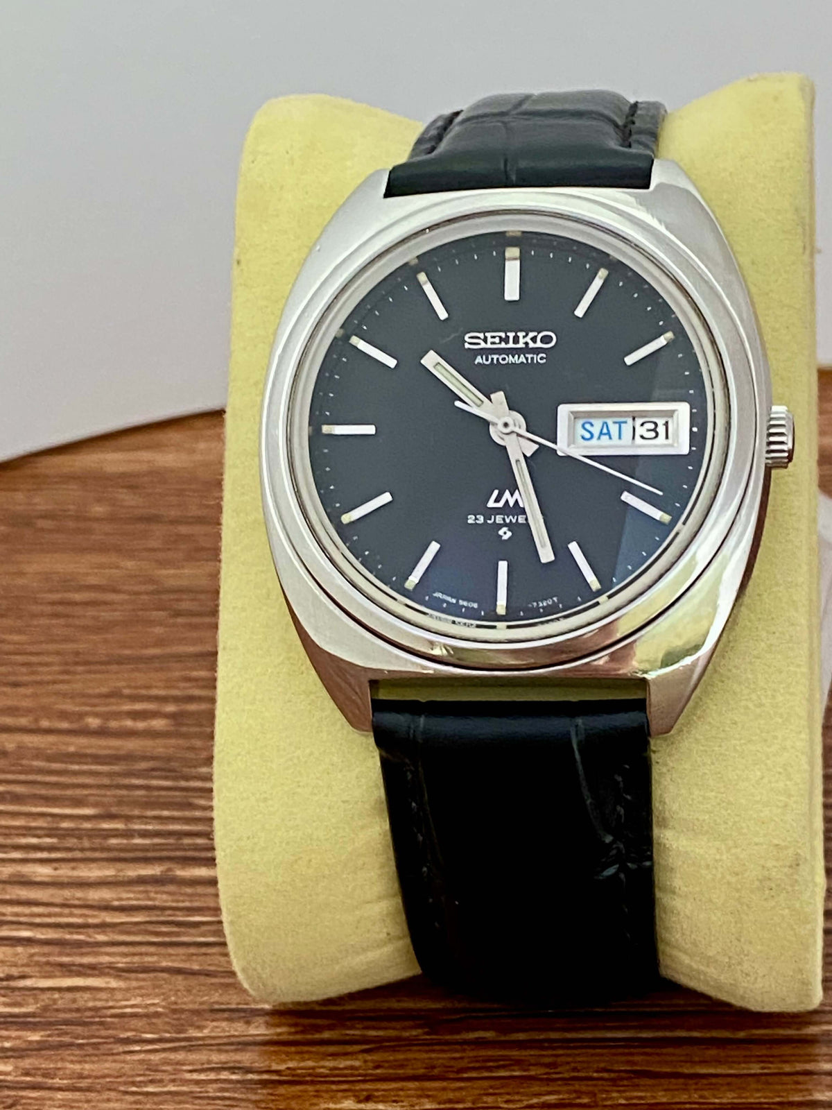 Vintage Seiko Lord Matic 5606-7140 Serviced Black Auto, October 1971