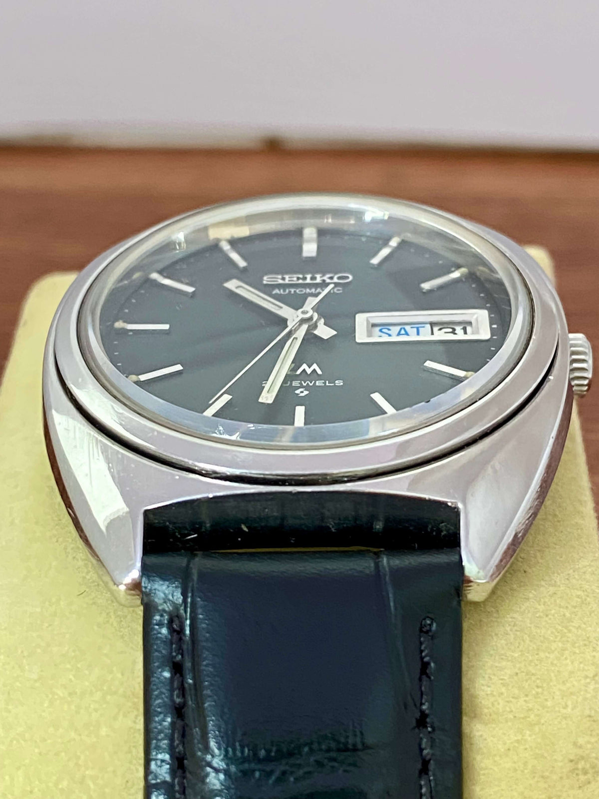Vintage Seiko Lord Matic 5606-7140 Serviced Black Auto, October 1971