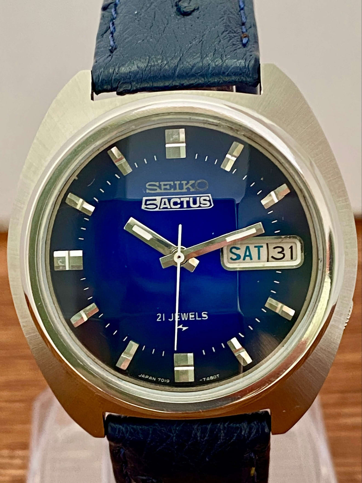Vintage Seiko 5 Actus 7019-7350 Blue SERVICED Automatic, November 1974