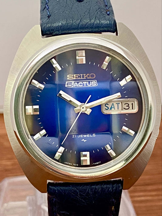 Vintage Seiko 5 Actus 7019-7350 Blue SERVICED Automatic, November 1974