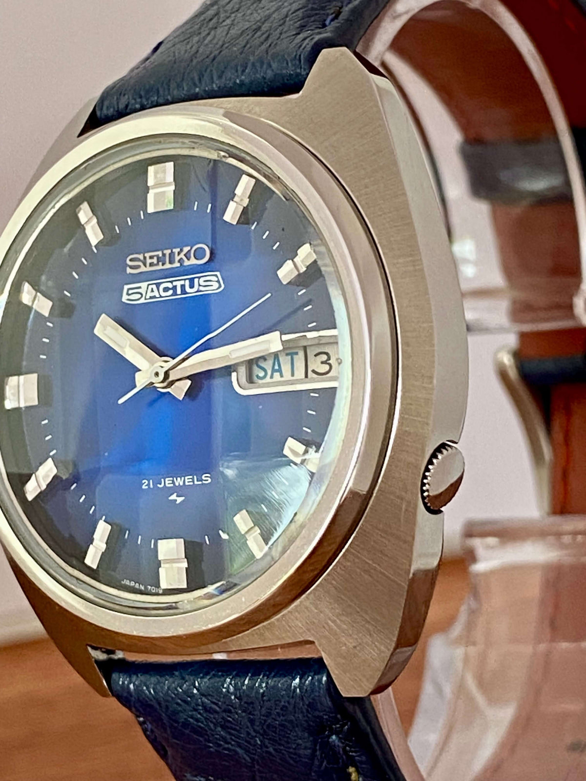 Vintage Seiko 5 Actus 7019-7350 Blue SERVICED Automatic, November 1974