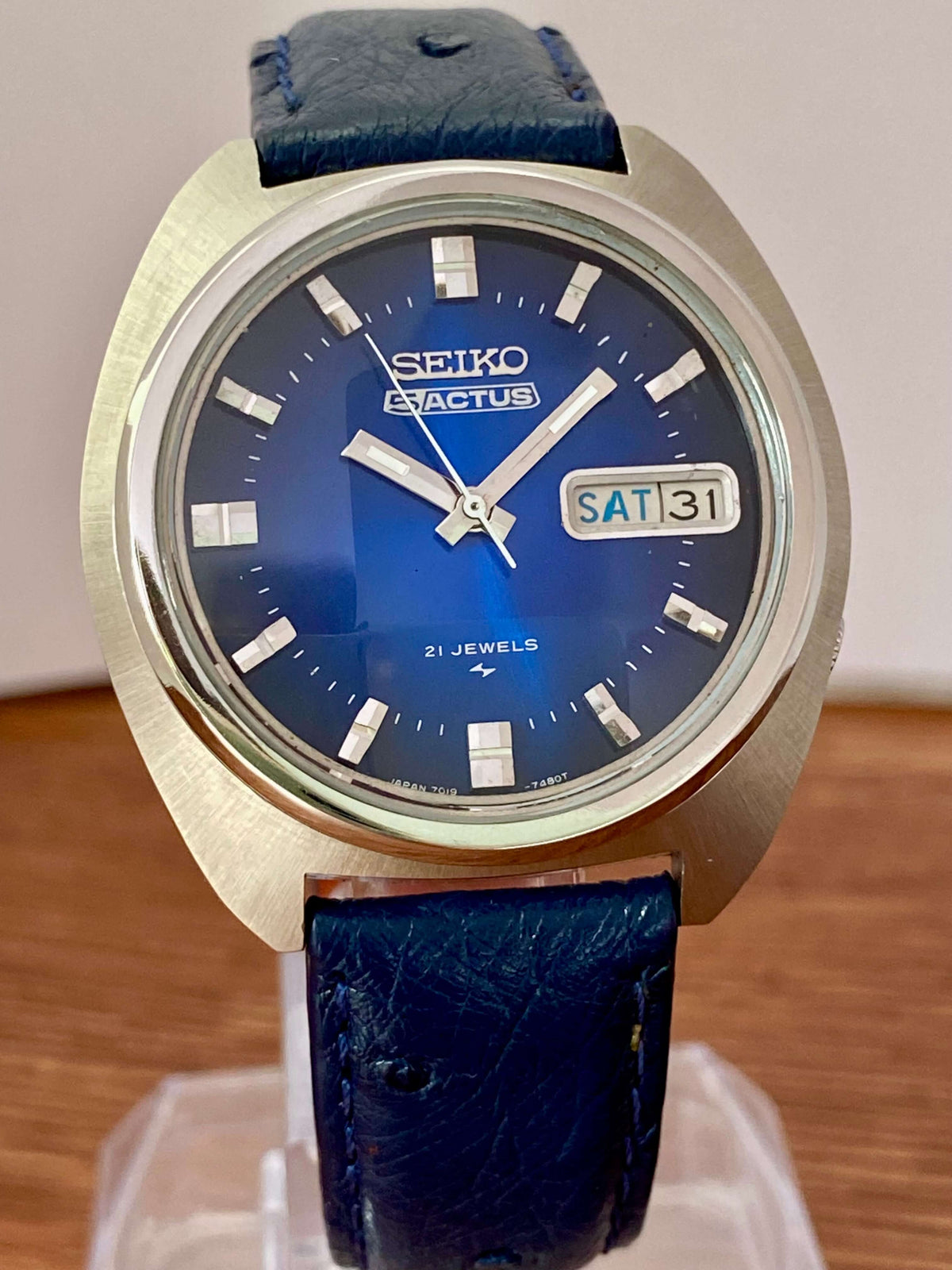 Vintage Seiko 5 Actus 7019-7350 Blue SERVICED Automatic, November 1974