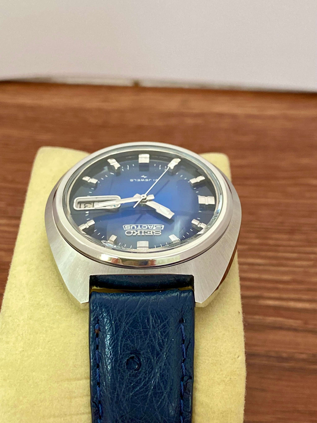 Vintage Seiko 5 Actus 7019-7350 Blue SERVICED Automatic, November 1974