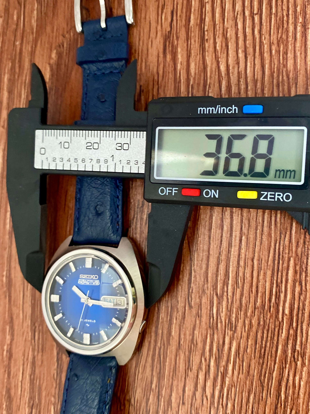 Vintage Seiko 5 Actus 7019-7350 Blue SERVICED Automatic, November 1974
