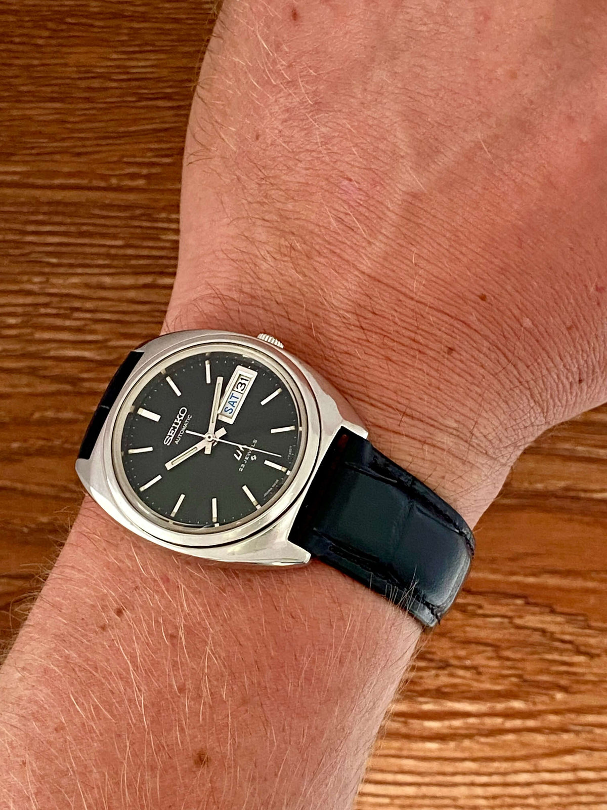 Vintage Seiko Lord Matic 5606-7140 Serviced Black Auto, October 1971