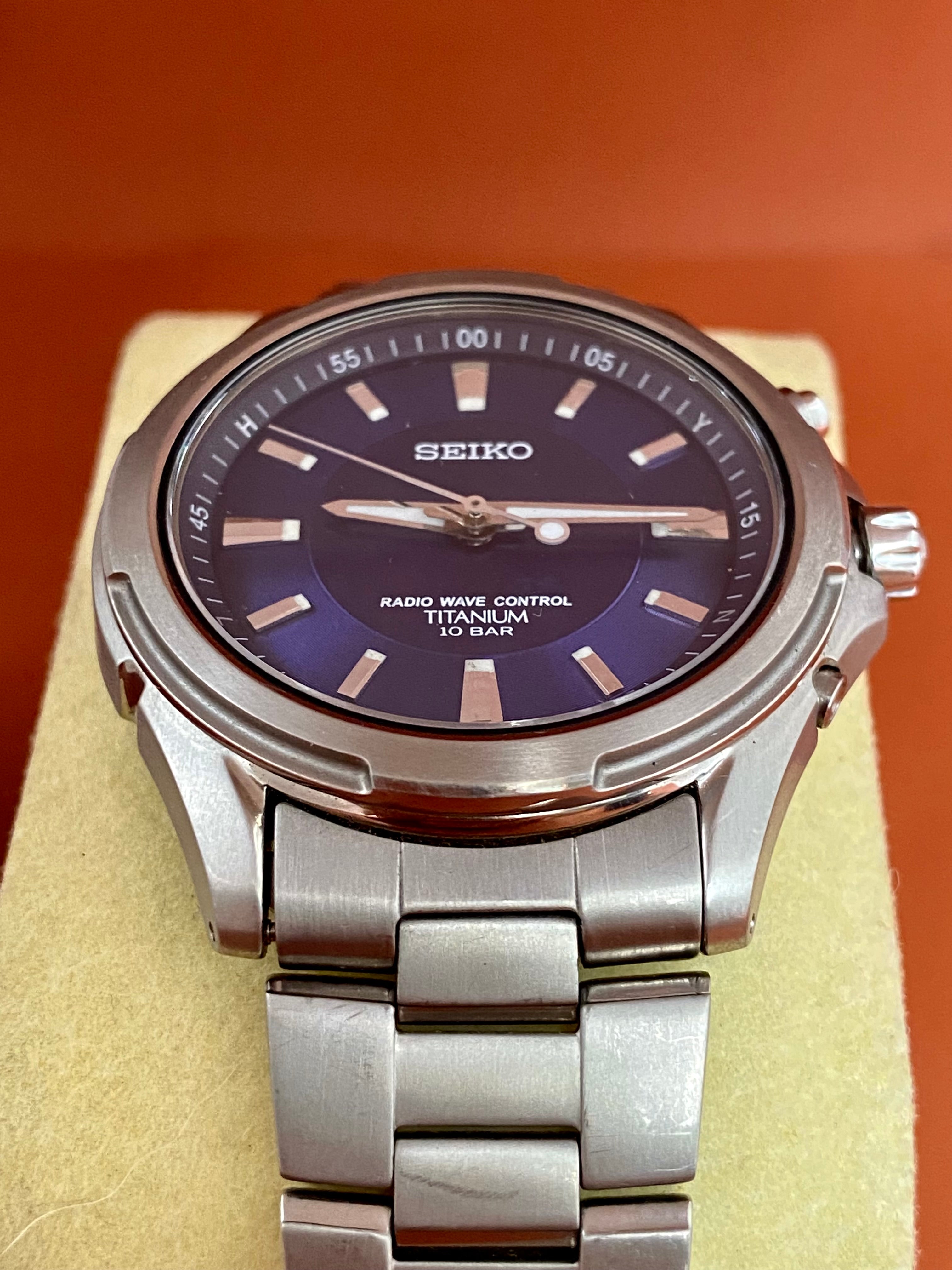 Seiko Quartz Radio Wave 5B21-0AB0 Titanium 2004 | Blue Dial – UK