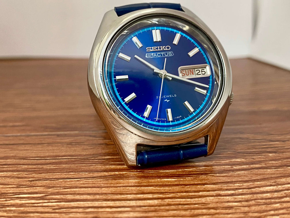 Vintage Seiko 5 Actus 7019-7060 Blue SERVICED Automatic, May 1974