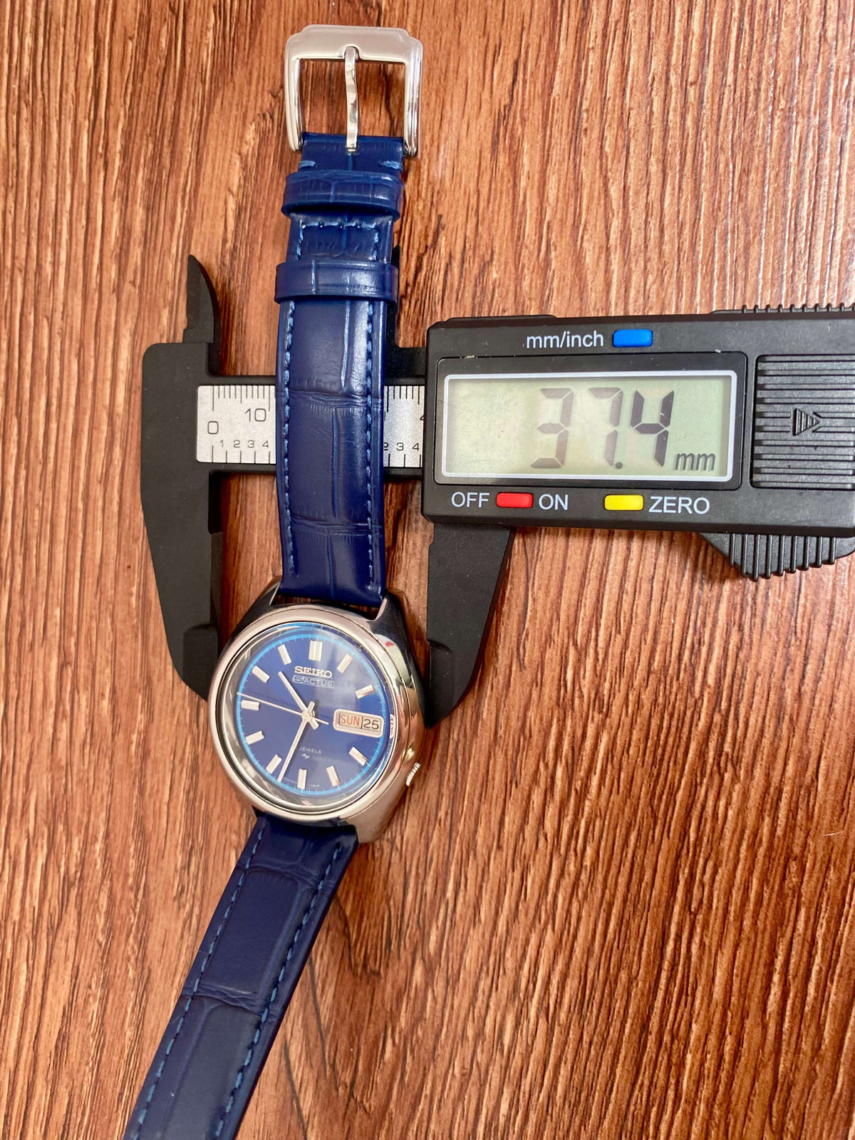 Vintage Seiko 5 Actus 7019-7060 Blue SERVICED Automatic, May 1974