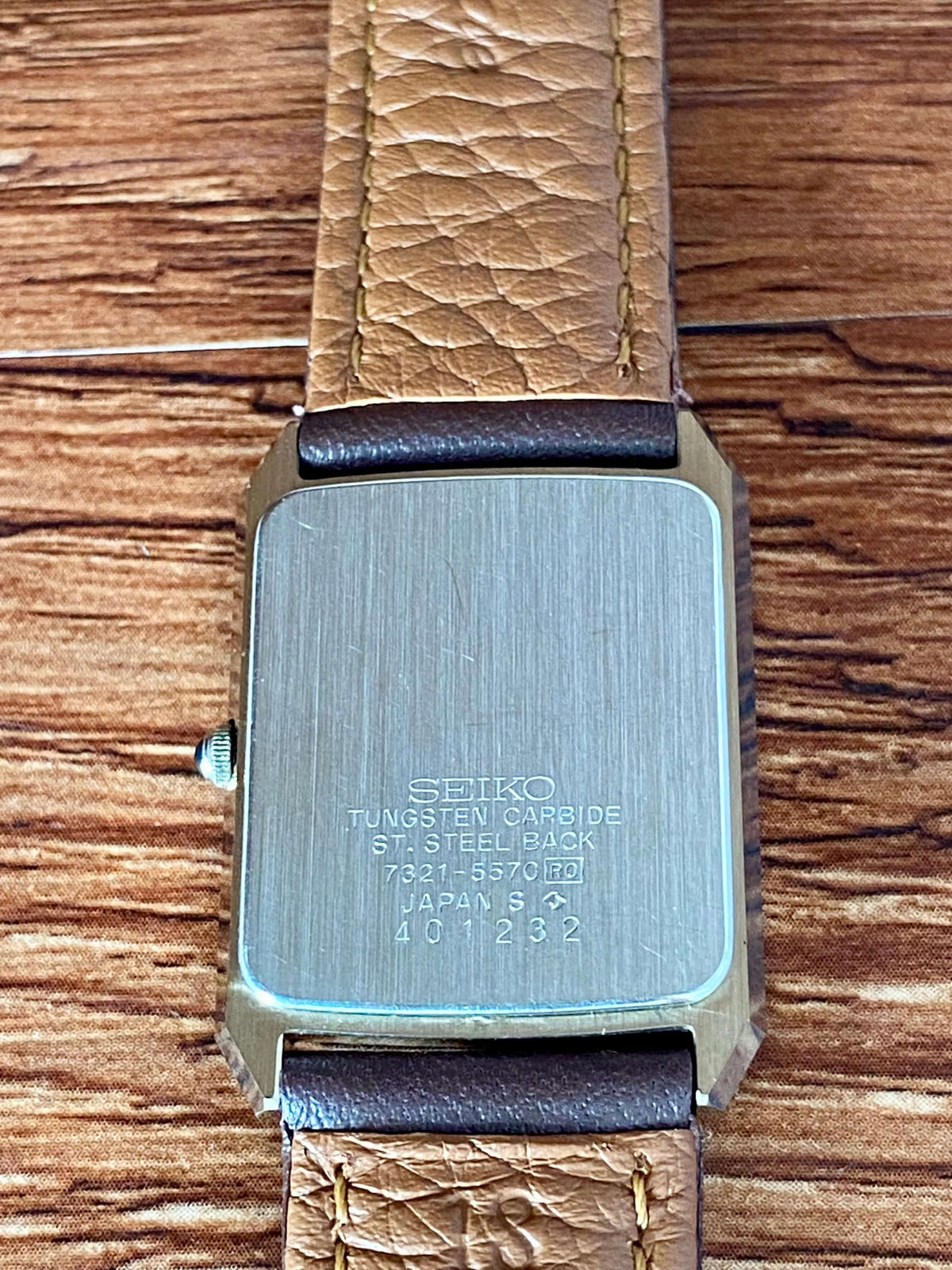 Vintage Seiko Dolce Quartz 7321-5570 Tungsten, October 1984
