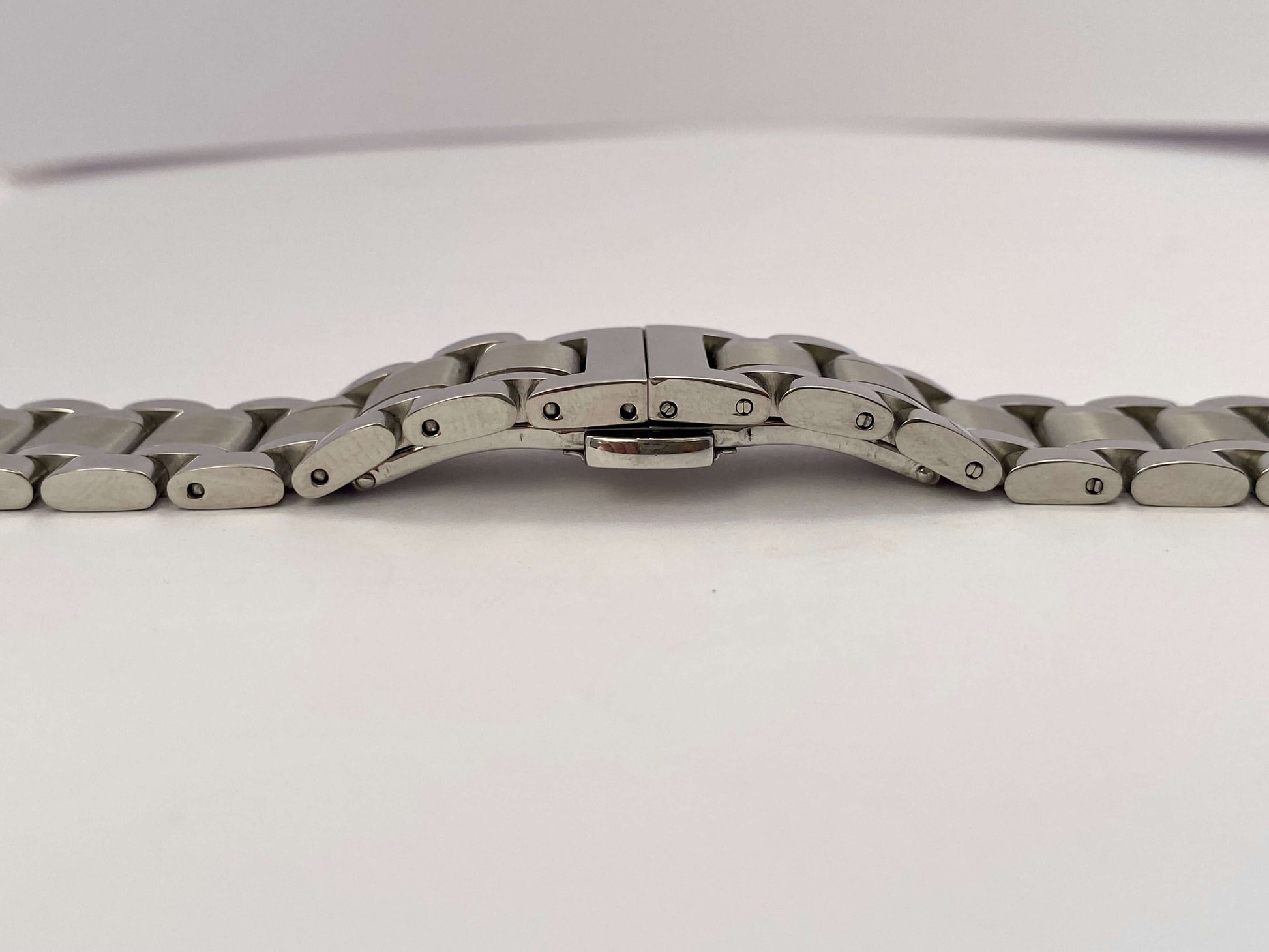 18mm Stainless Steel Oyster link Watch Bracelet with Straight Ends showing the clasp and link design.