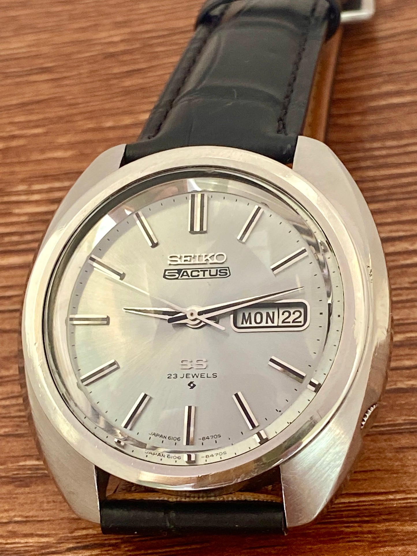 Seiko 5 Actus 6106-8440 collector vintage timepiece