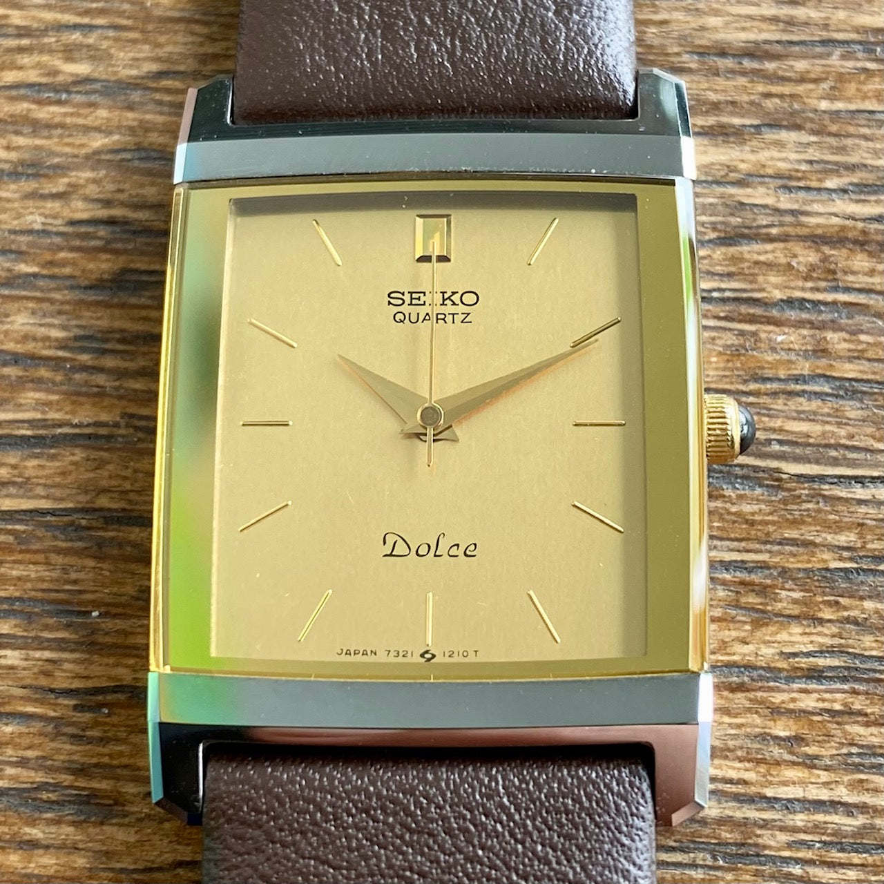 Vintage Seiko Dolce  tungsten above profile view