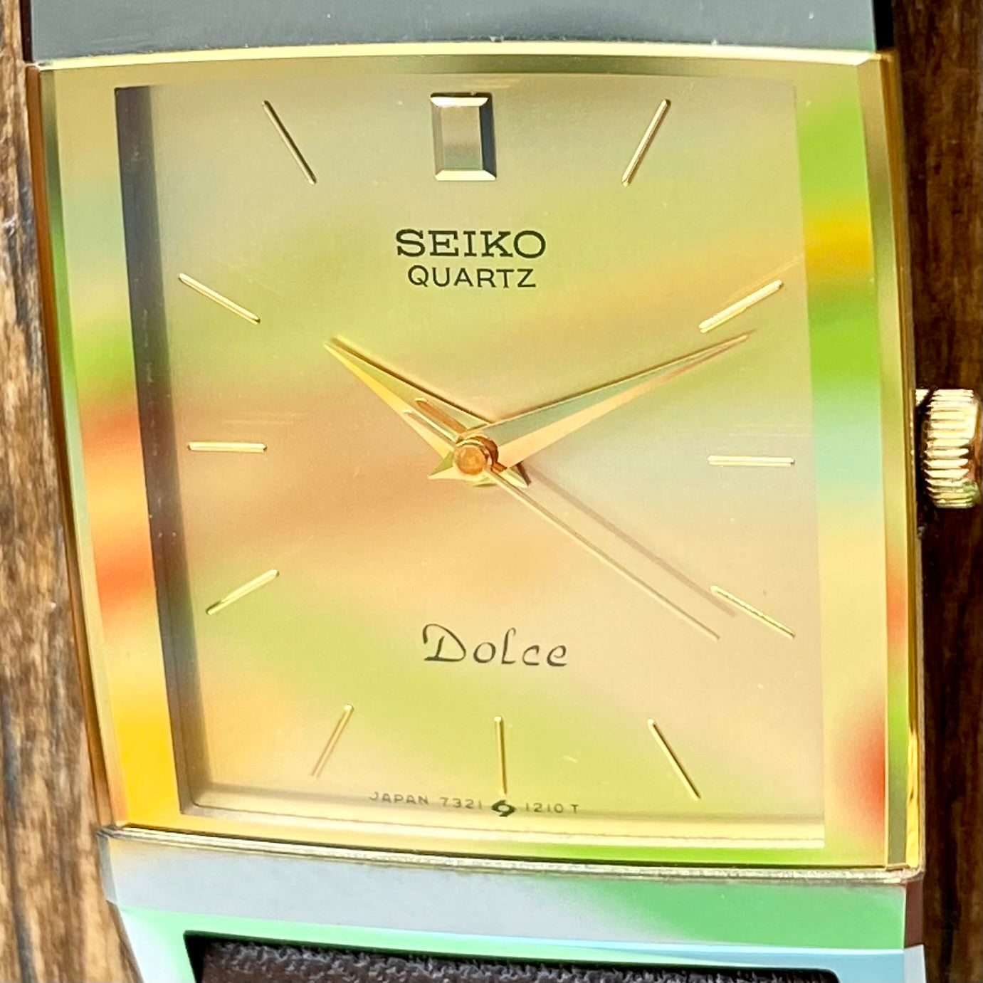 Seiko Dolce 7321-5730 watch crystal