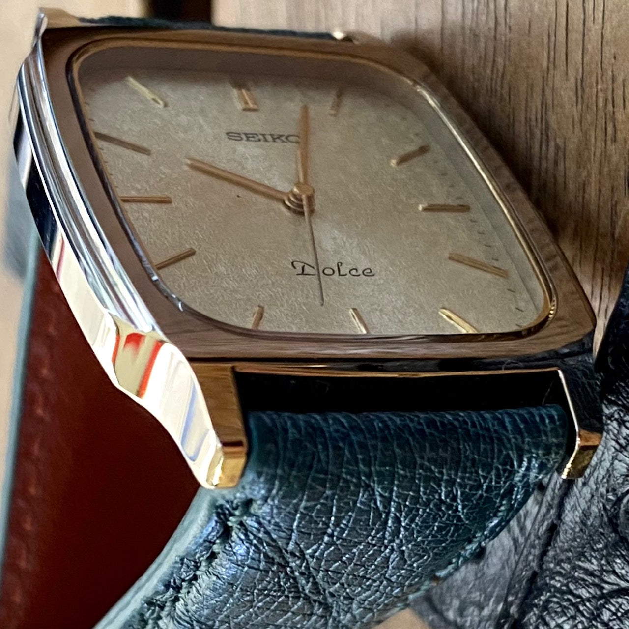 Vintage Seiko Quartz Dolce Tank 8N41-5070, Tungsten, April 1991 UK VINTAGE WATCH LTD