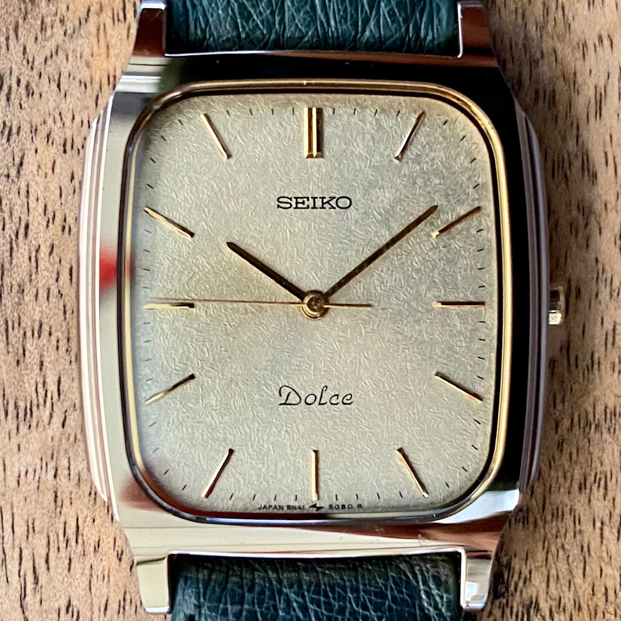 Vintage Seiko Quartz Dolce Tank 8N41-5070, Tungsten, April 1991 UK VINTAGE WATCH LTD