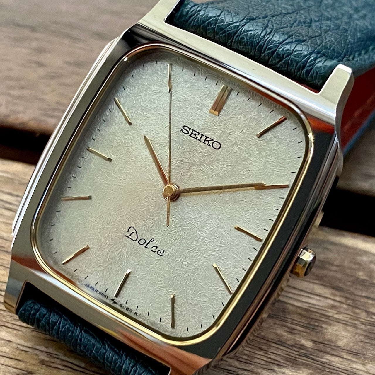 Vintage Seiko Quartz Dolce Tank 8N41-5070, Tungsten, April 1991 UK VINTAGE WATCH LTD