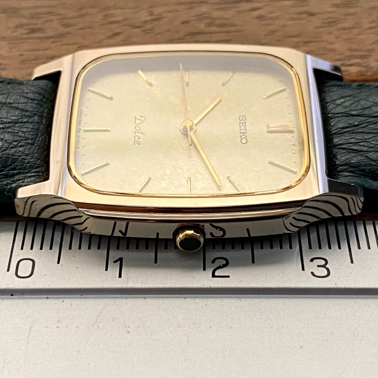 Vintage Seiko Quartz Dolce Tank 8N41-5070, Tungsten, April 1991 UK VINTAGE WATCH LTD