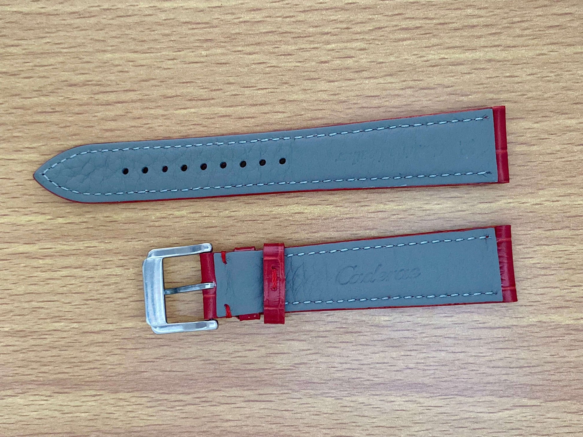 18mm Leather Watch Strap Red Crocodile Imprint  UK VINTAGE WATCH LTD