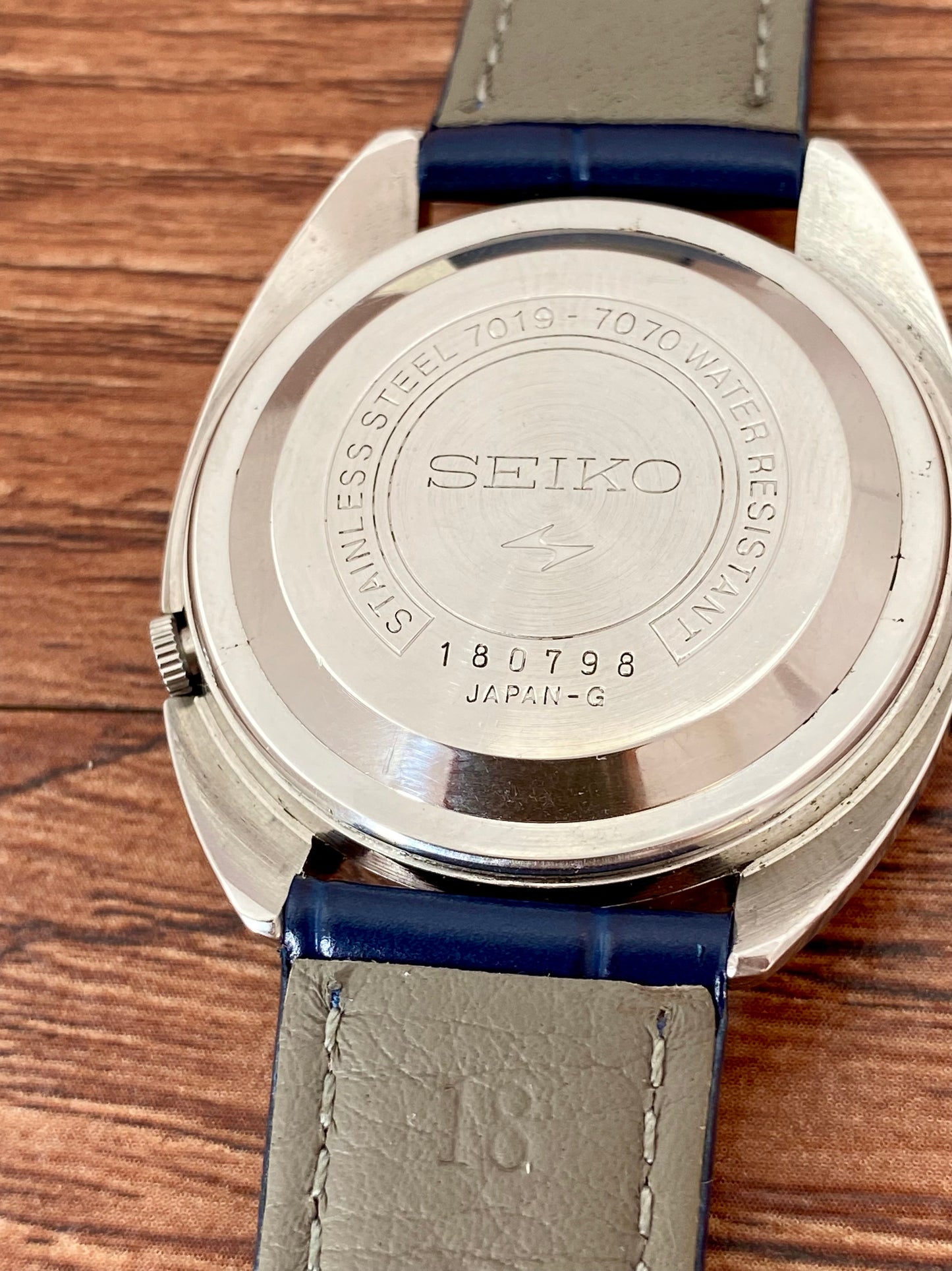 Vintage Seiko 5 Actus 7019-7070 Serviced Auto, August 1971 UK VINTAGE WATCH LTD