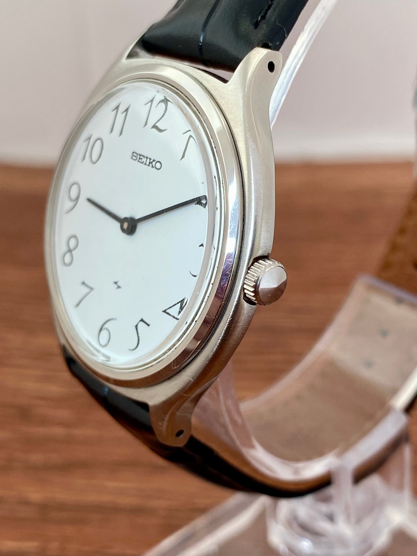 Vintage Seiko 2220-0300 Chariot June 1974 Hand Wind, Hi-Beat UK VINTAGE WATCH LTD