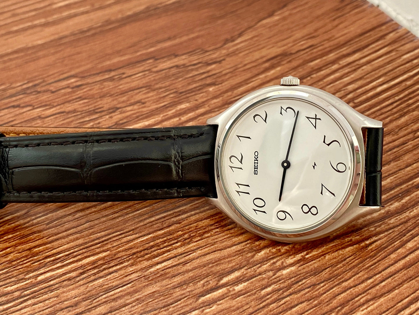 Vintage Seiko 2220-0300 Chariot June 1974 Hand Wind, Hi-Beat UK VINTAGE WATCH LTD
