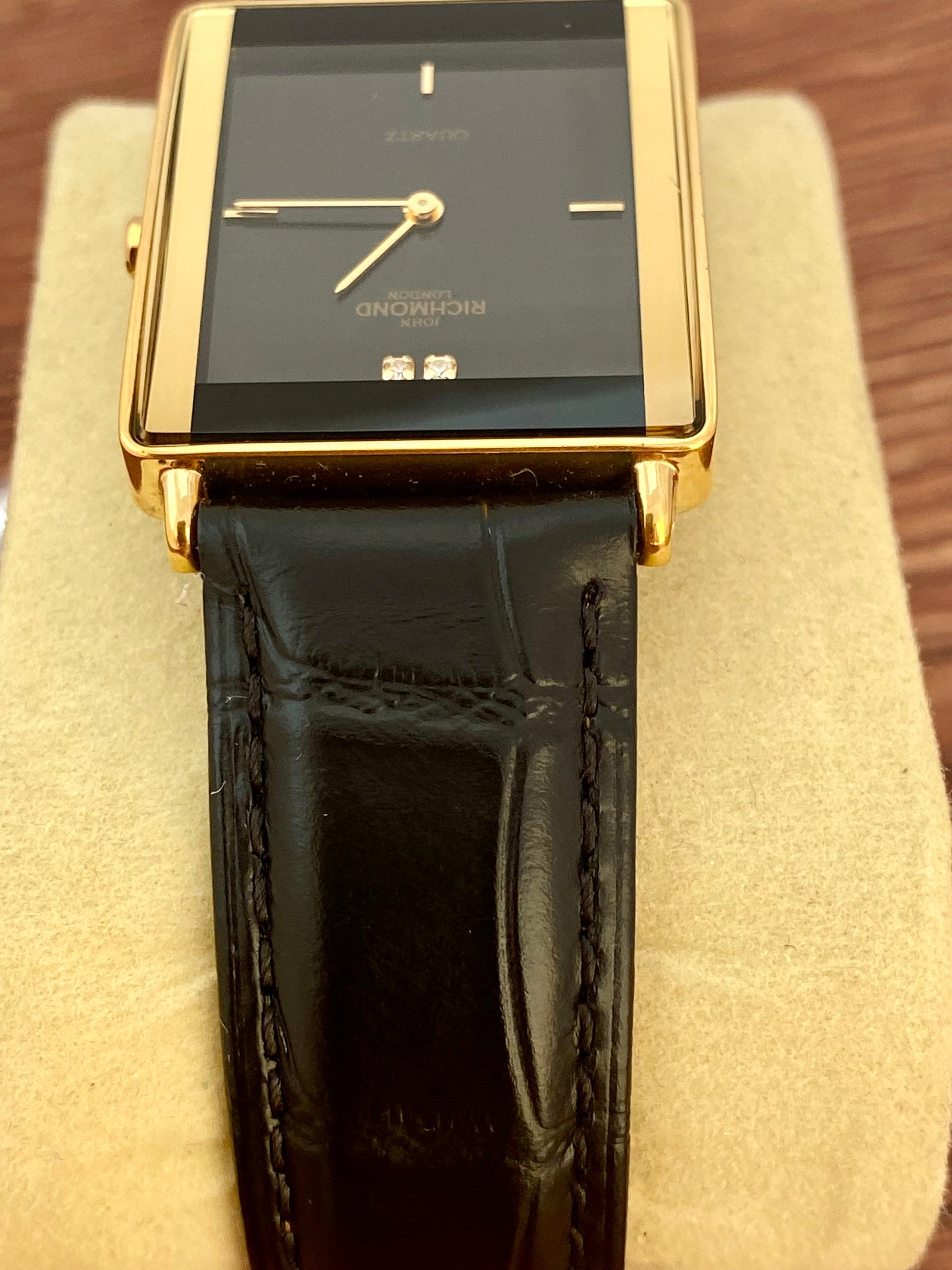RARE Vintage 1999 John Richmond London JRM-7M Black, 2 real diamonds UK VINTAGE WATCH LTD