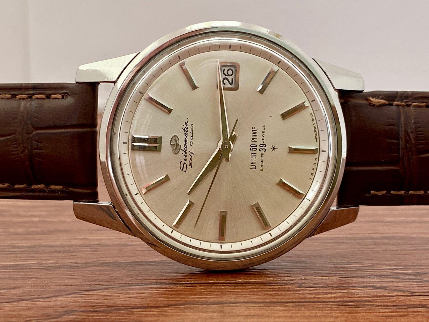 Vintage Seikomatic J13060 Self Dater 39 Jewels 1960s - Serviced UK VINTAGE WATCH LTD