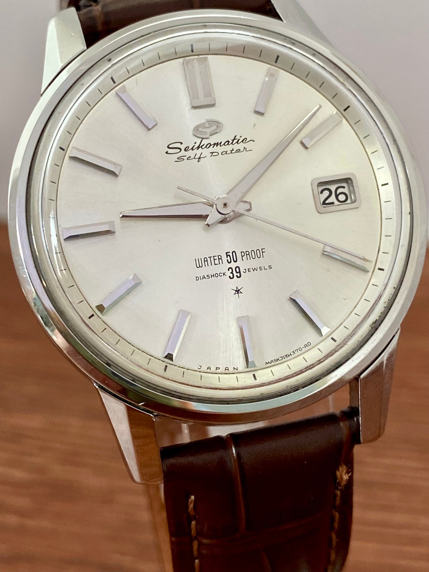 Vintage Seikomatic J13060 Self Dater 39 Jewels 1960s - Serviced UK VINTAGE WATCH LTD