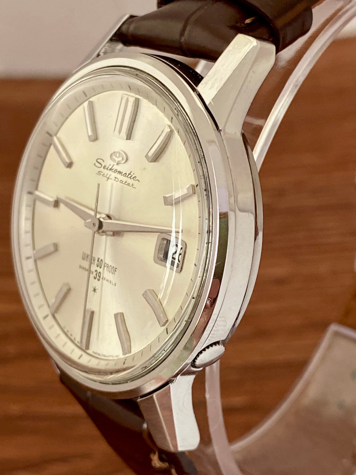 Vintage Seikomatic J13060 Self Dater 39 Jewels 1960s - Serviced UK VINTAGE WATCH LTD
