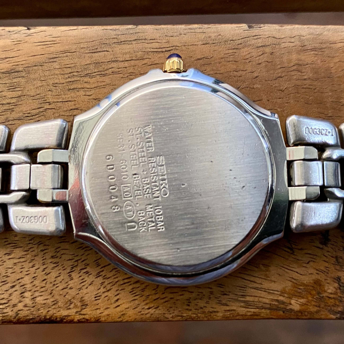 Vintage Seiko Dolce Quartz 5E31-6010 2-Tone December 1996 – UK 