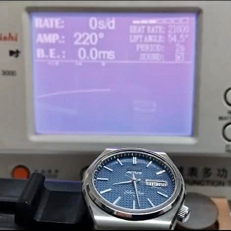 Vintage Seiko Actus Silver Wave 6306-8010 SERVICED, Blue Waffle February 1977 UK VINTAGE WATCH LTD