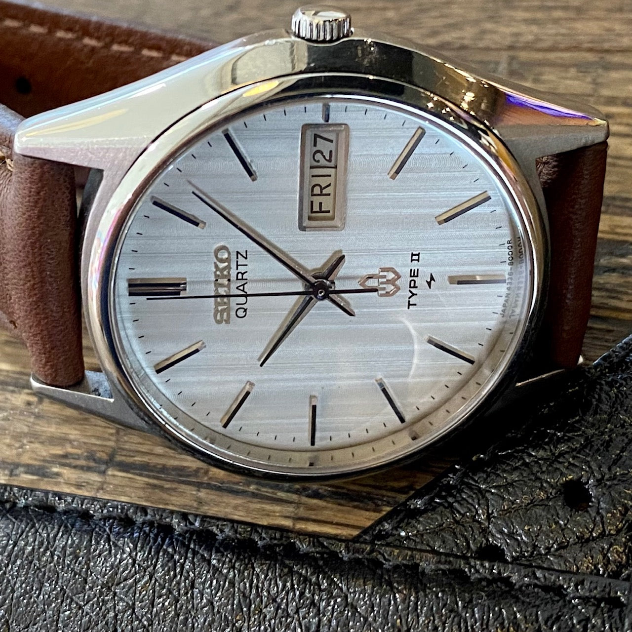 Vintage Seiko Quartz Type II 4336-8000, Tapestry, March 1978 UK VINTAGE WATCH LTD