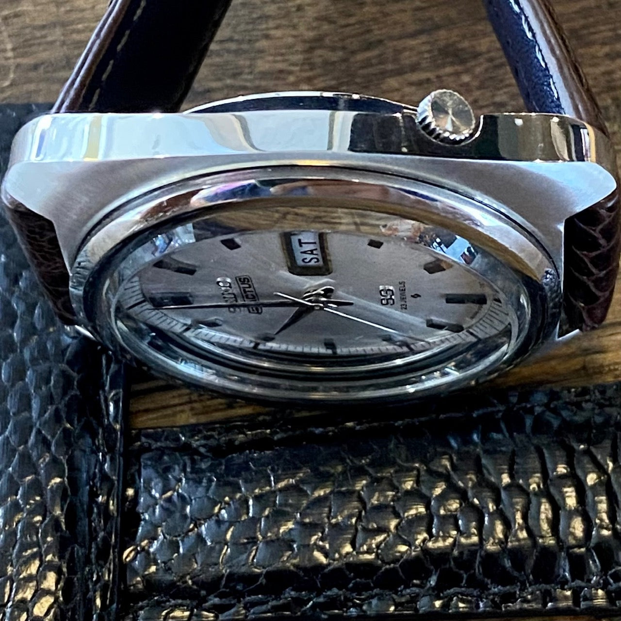 Vintage Seiko 5 Actus SS 6106-7420 Serviced Auto, August 1979 UK VINTAGE WATCH LTD